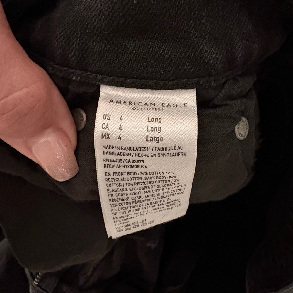 American Eagle Outfitters Black Puffer Coat